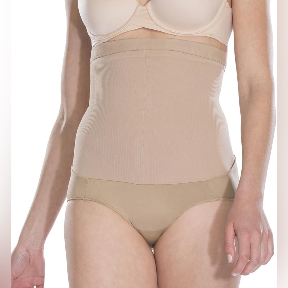 SPANX Assets Red Hot High Waisted‎ Shaper With Panty size C